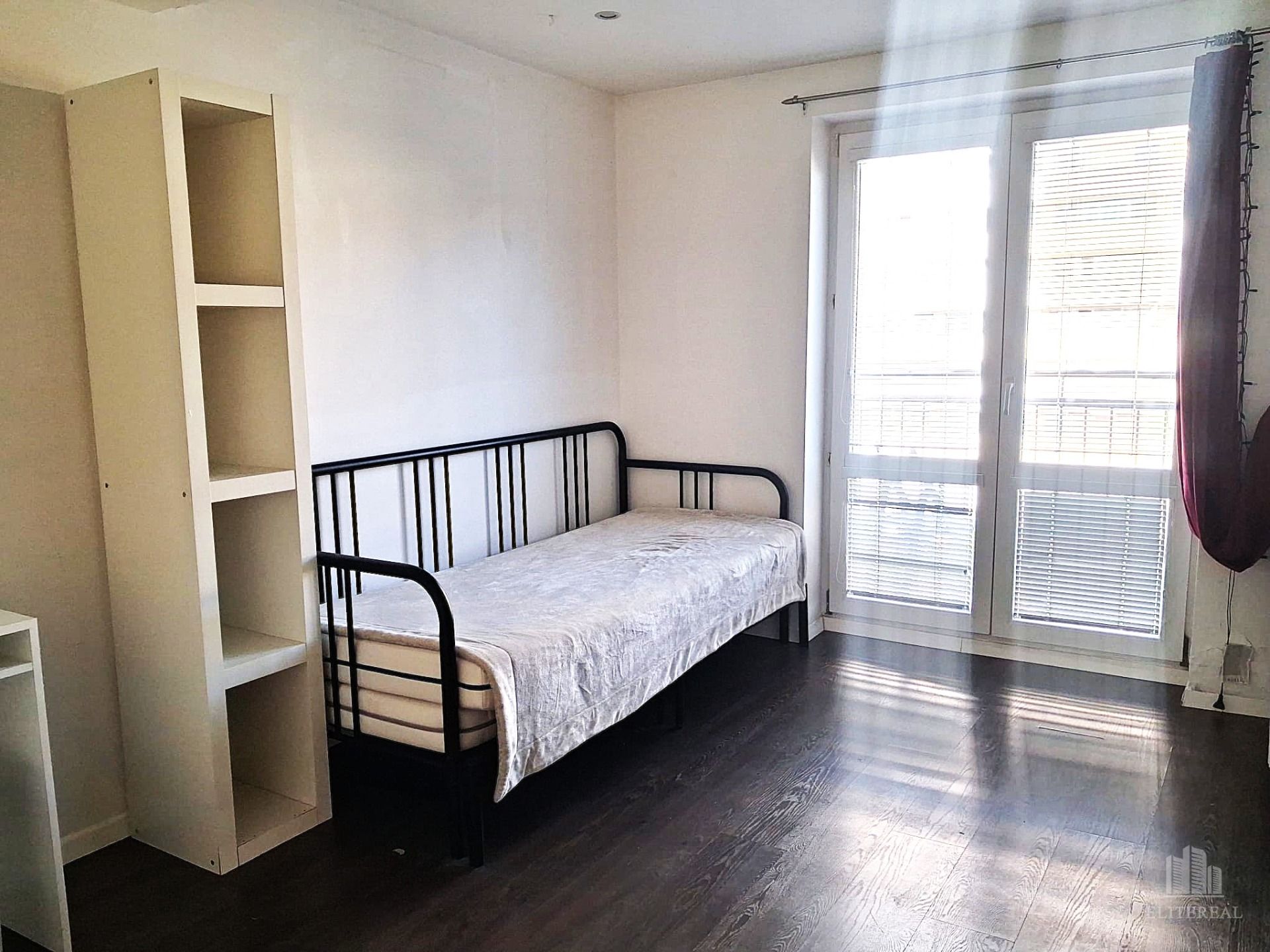 Rent Three bedroom apartment, Three bedroom apartment, Kvetná, Bratisl
