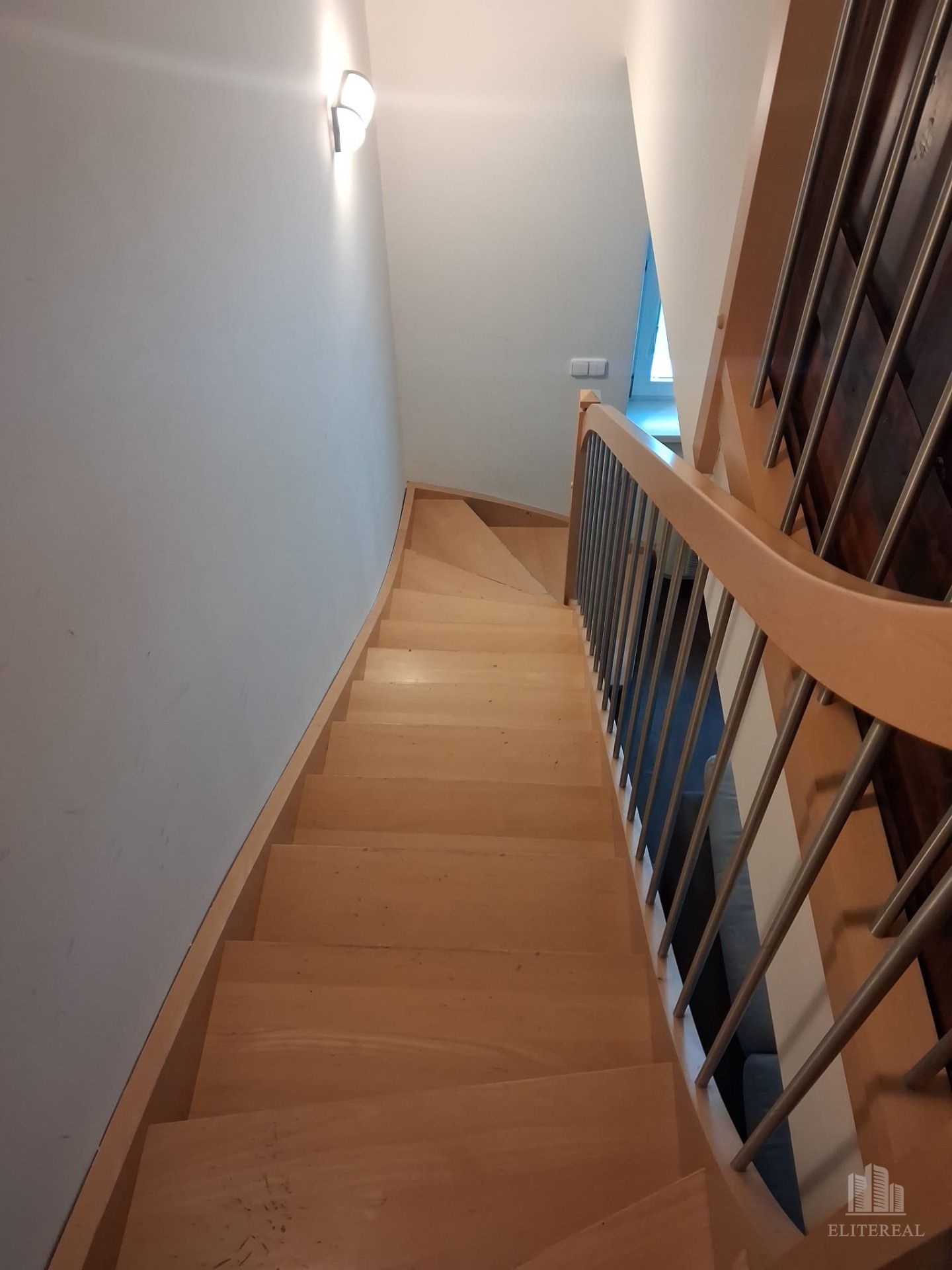 Rent Three bedroom apartment, Three bedroom apartment, Kvetná, Bratisl