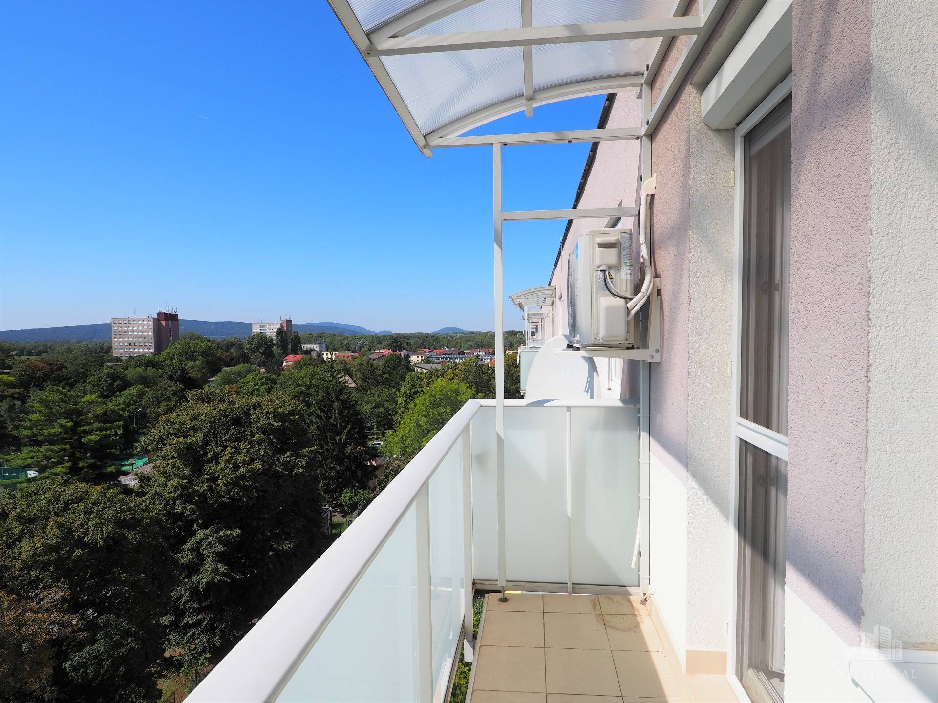 Sale Two bedroom apartment, Two bedroom apartment, Vilová, Bratislava