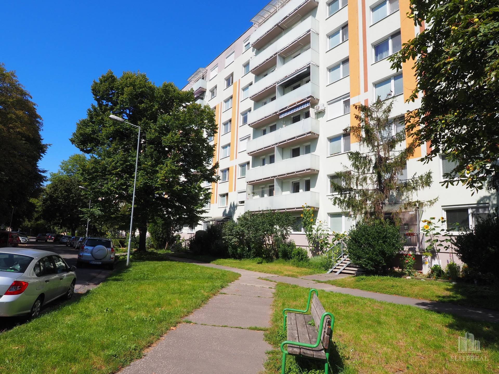 Sale Two bedroom apartment, Two bedroom apartment, Vilová, Bratislava