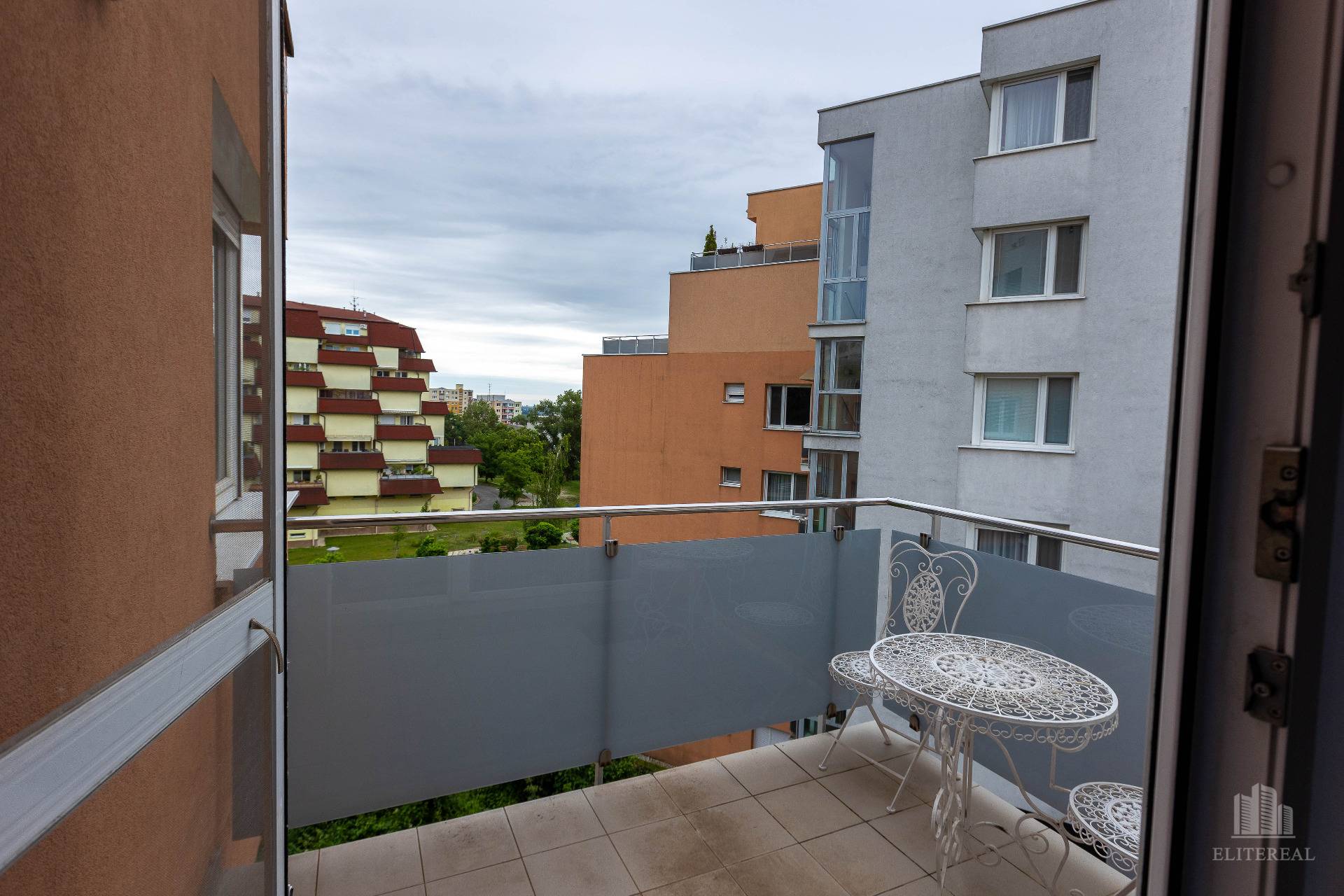Sale Three bedroom apartment, Three bedroom apartment, Bratislava - Ka