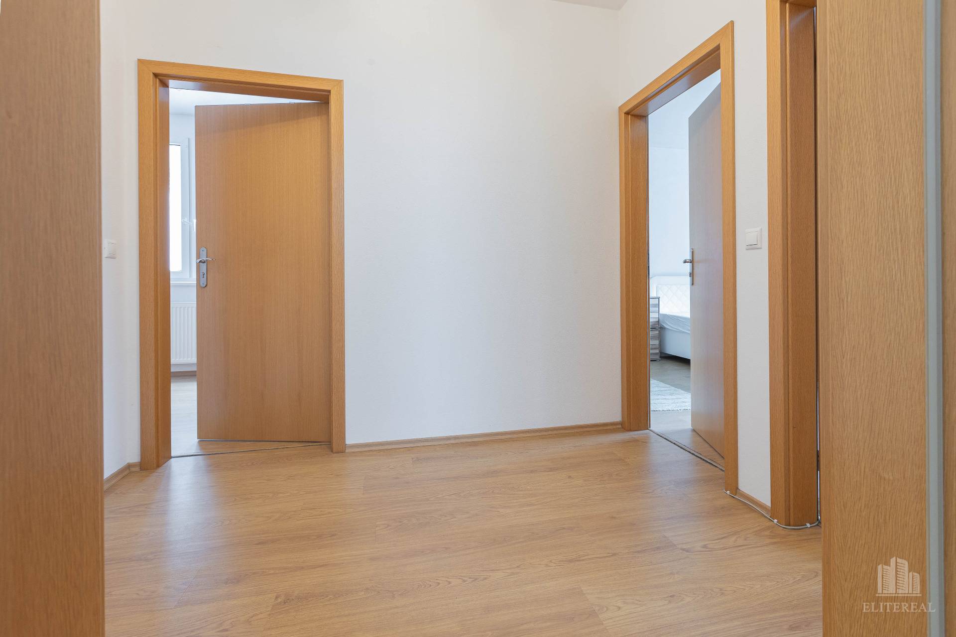 Sale Three bedroom apartment, Three bedroom apartment, Bratislava - Ka