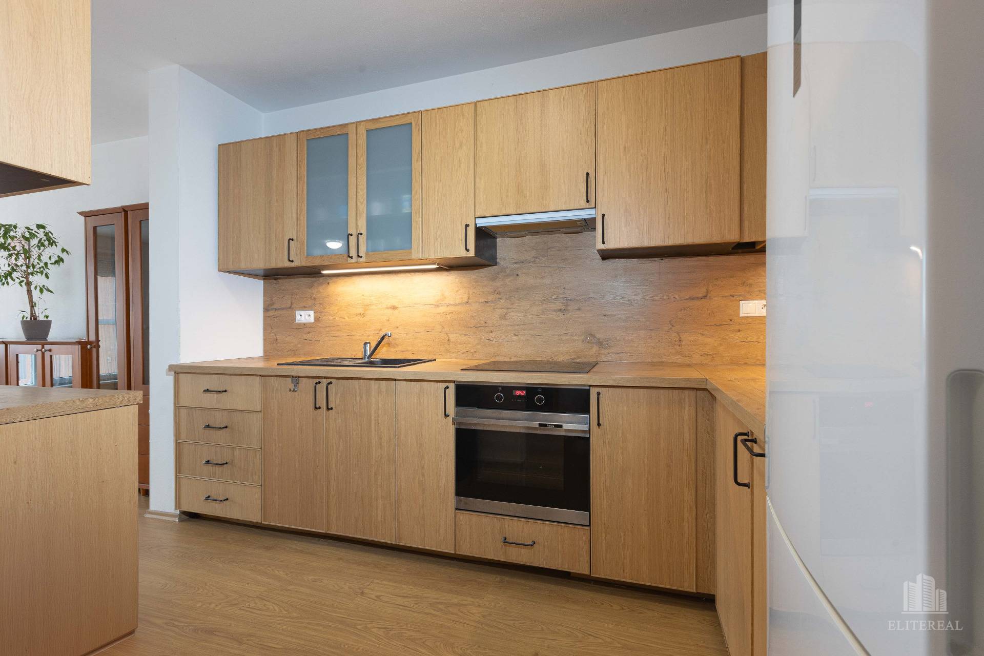 Sale Three bedroom apartment, Three bedroom apartment, Bratislava - Ka