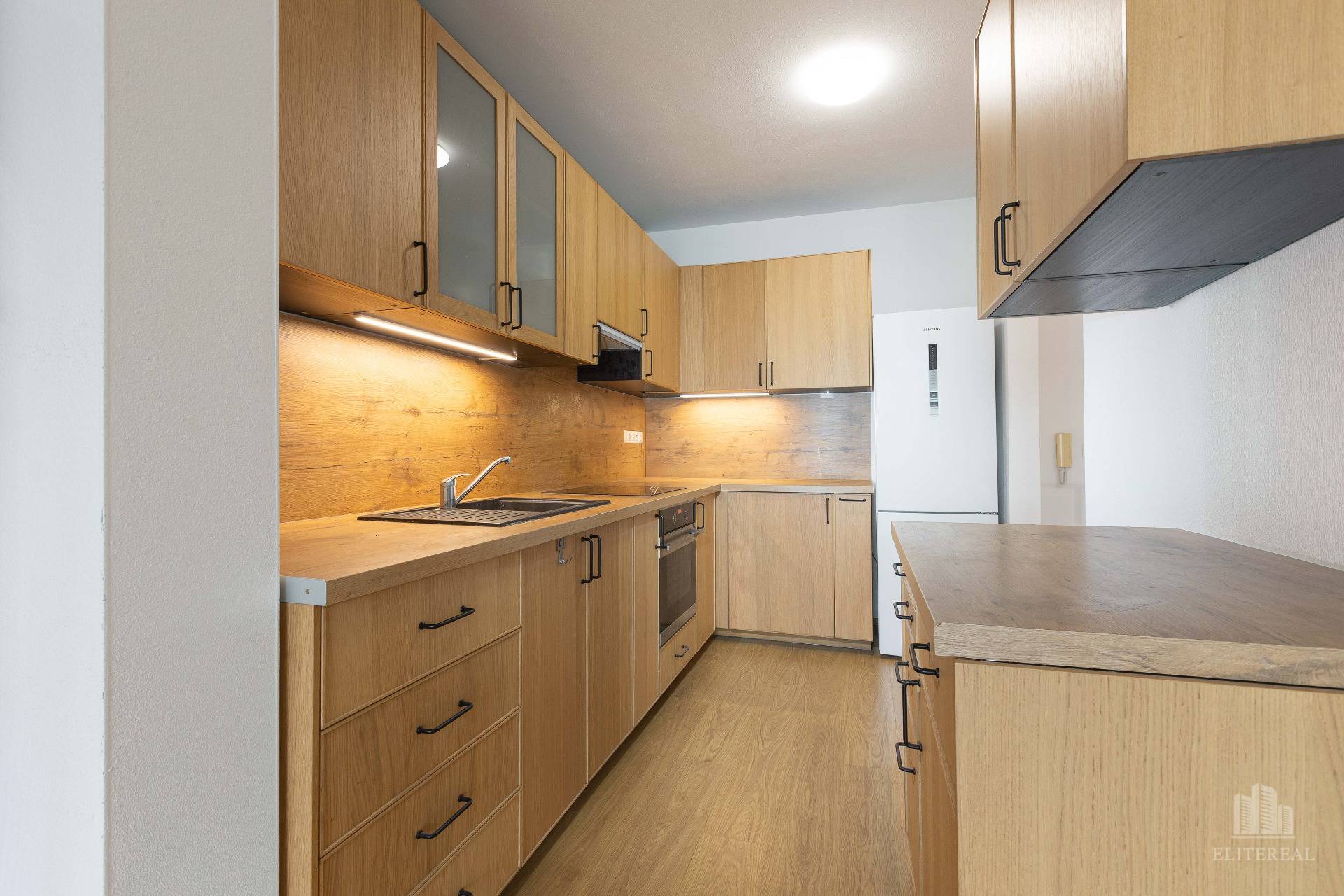 Sale Three bedroom apartment, Three bedroom apartment, Bratislava - Ka