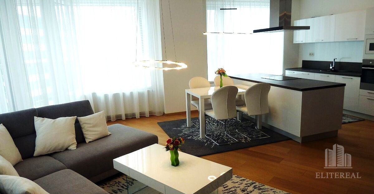 Rent Two bedroom apartment, Two bedroom apartment, Landererova, Bratis