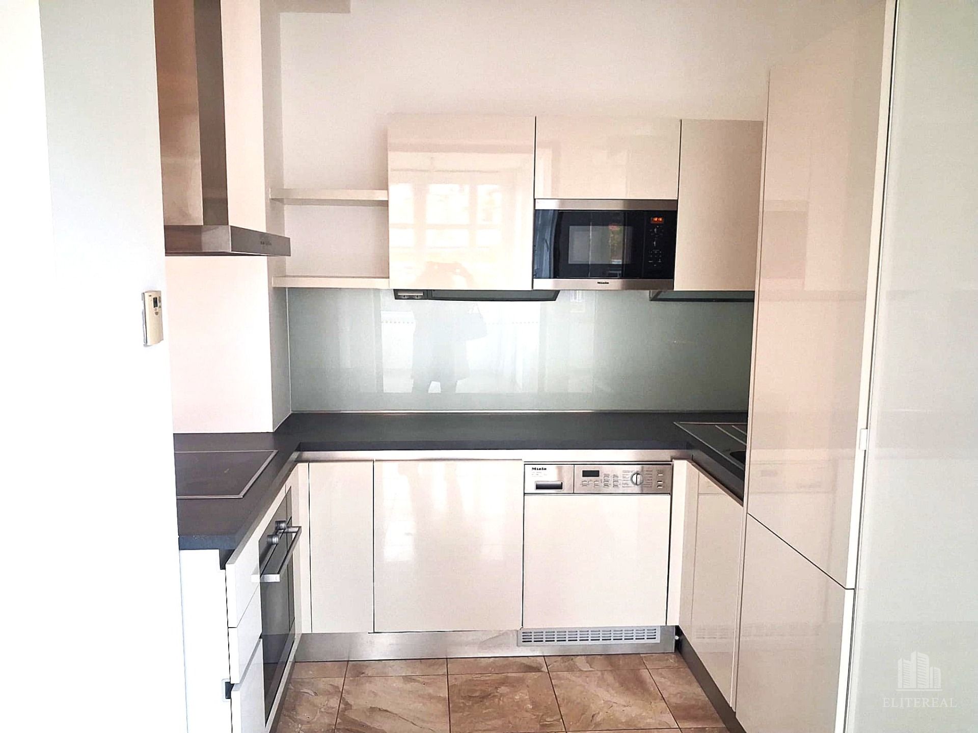 Rent Two bedroom apartment, Two bedroom apartment, Hlboká, Bratislava